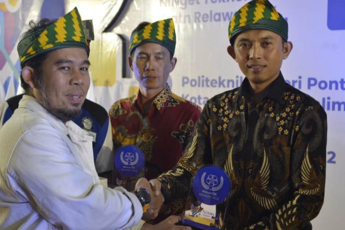 Desa Kertayasa Kuningan raih Anugerah Transformasi Digital Pemdes Terbaik Festik 2022