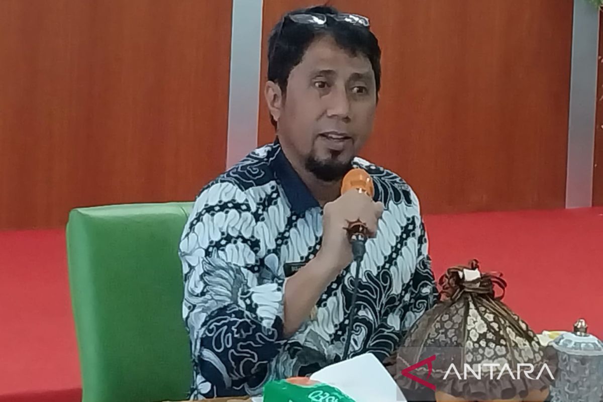 Pemkab Banggai Kepulauan  wajibkan seluruh ASN ikut vaksinasi penguat