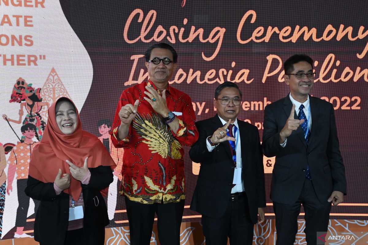 Deputy minister  closes the Indonesian Pavilion at COP-27 Egypt