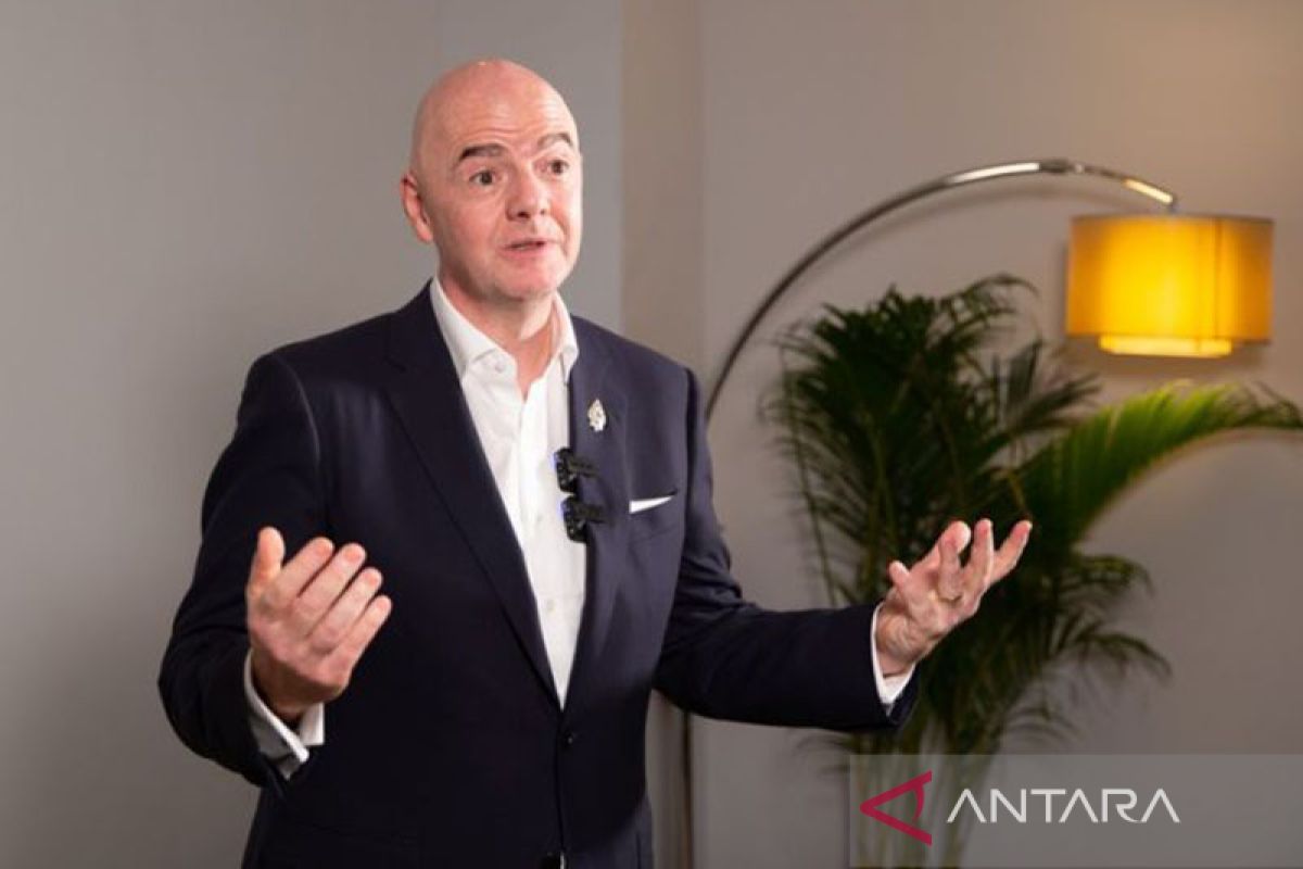 Infantino kecam "kemunafikan" kritikus Barat soal catatan HAM Qatar