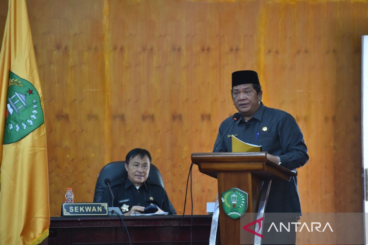 Wali Kota Padang Sidempuan berharap Ranperda Pilkades tuntas