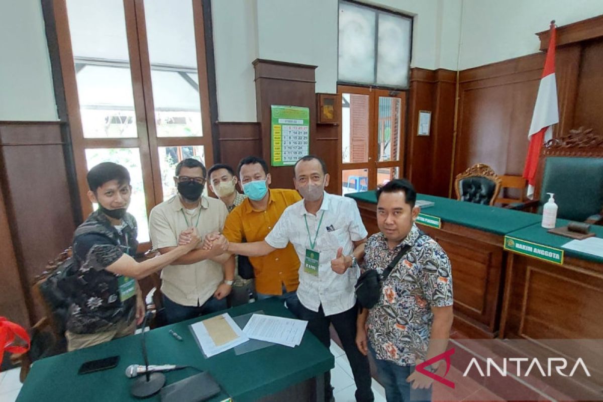 Majelis Hakim bebaskan Meratus dari ancaman pailit