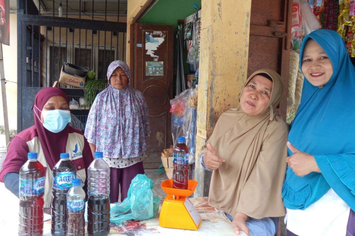 Kader Kelurahan Agrowisata kampanyekan keamanan pangan terkait bahaya minyak jelantah