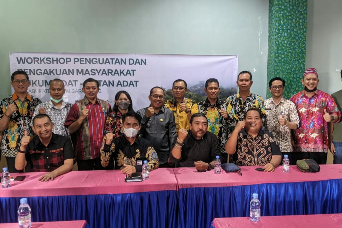 DPMK Kutai Barat Provinsi Kaltim percepat pengakuan hukum adat