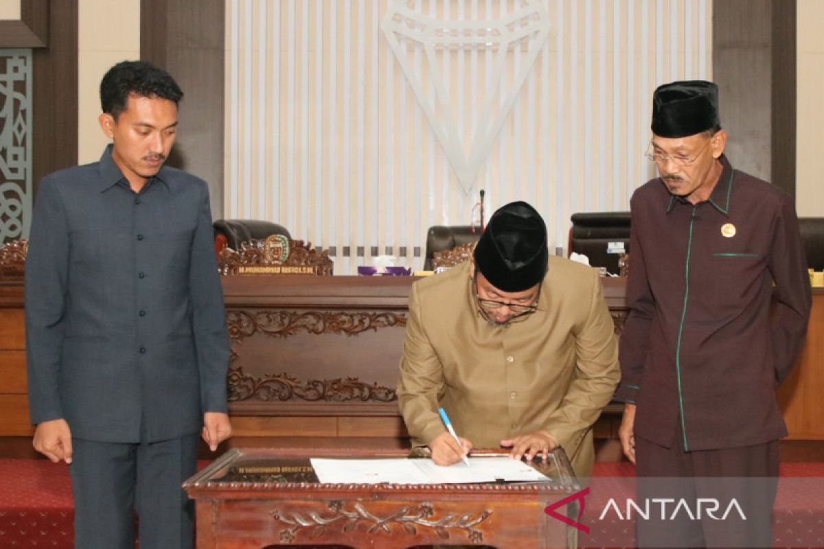 Bupati Banjar sampaikan pendapat akhir APBD 2023