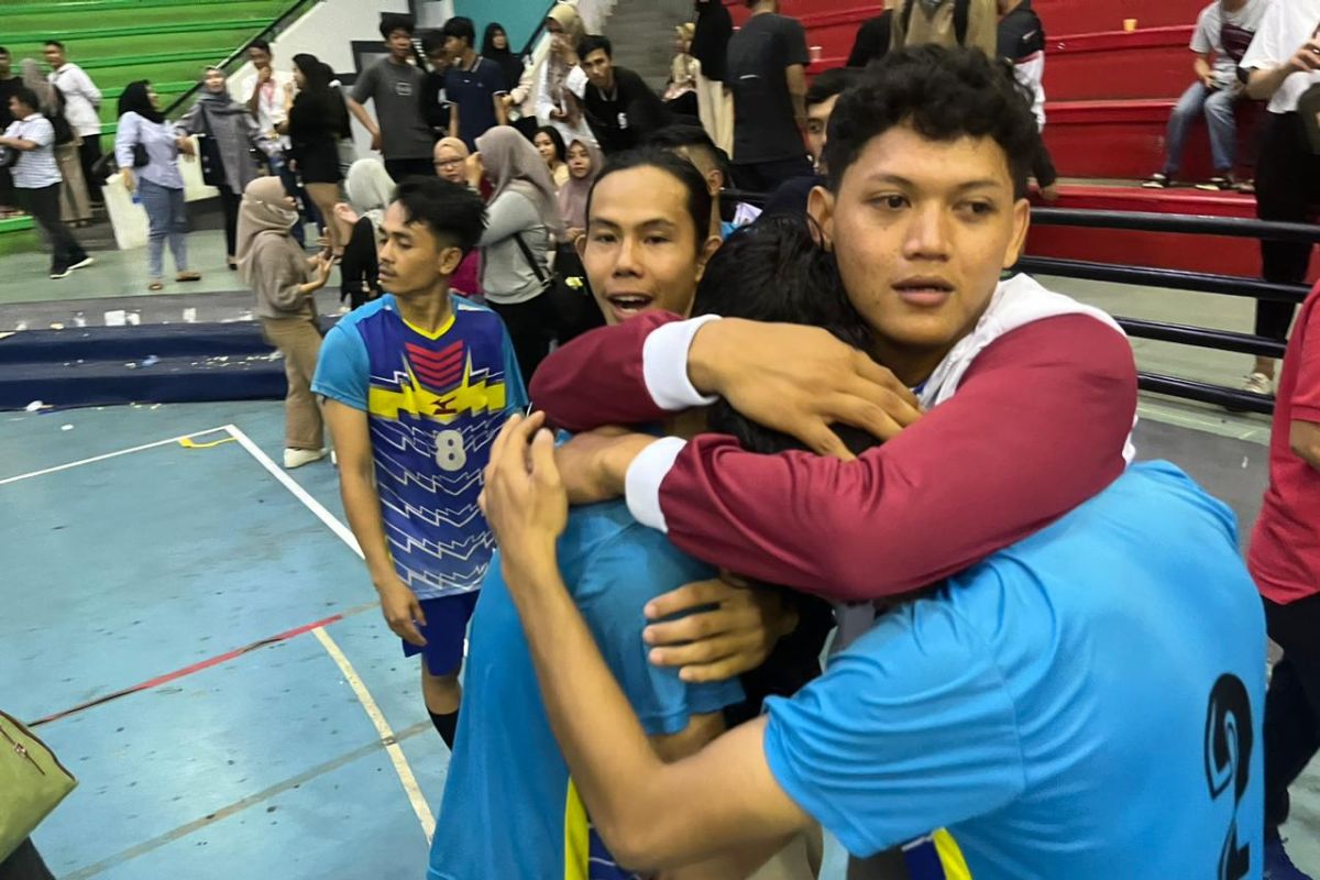 Bola tangan Kayong Utara peroleh perak, usai dikalahkan Pontianak