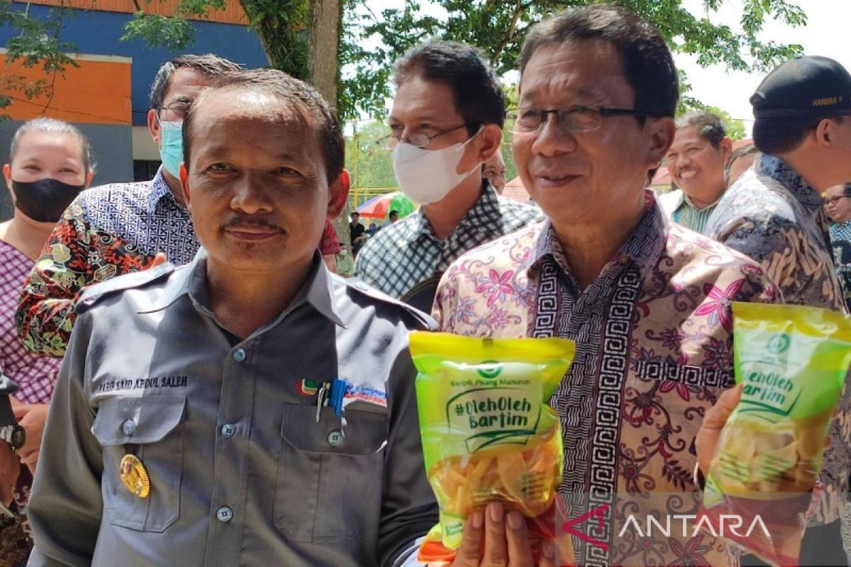 Bazar mini UMKM upaya tingkatkan perekonomian Bartim