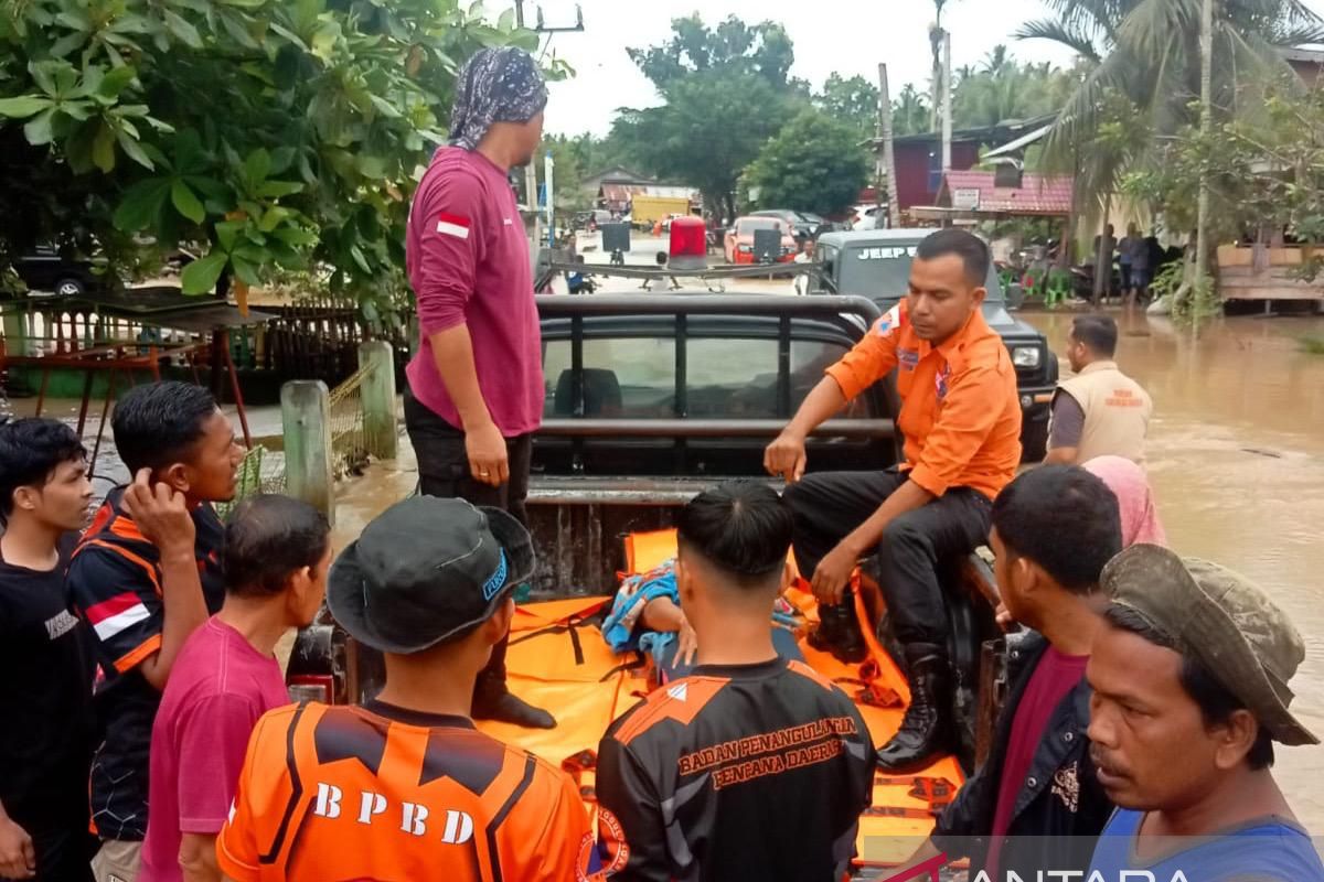 Banjir rendam 19 desa di Bireuen, dua warga meninggal dunia