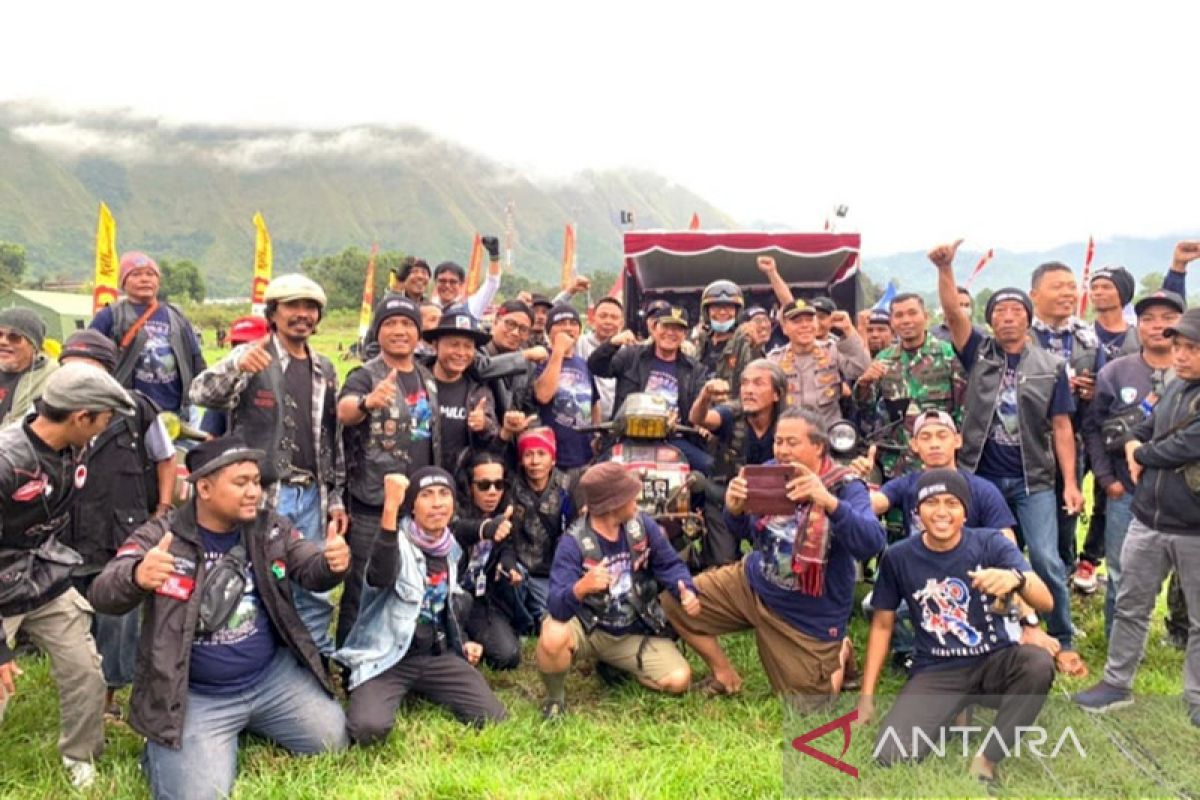 Komunitas vespa diharapkan bantu promosikan Gunung Rinjani