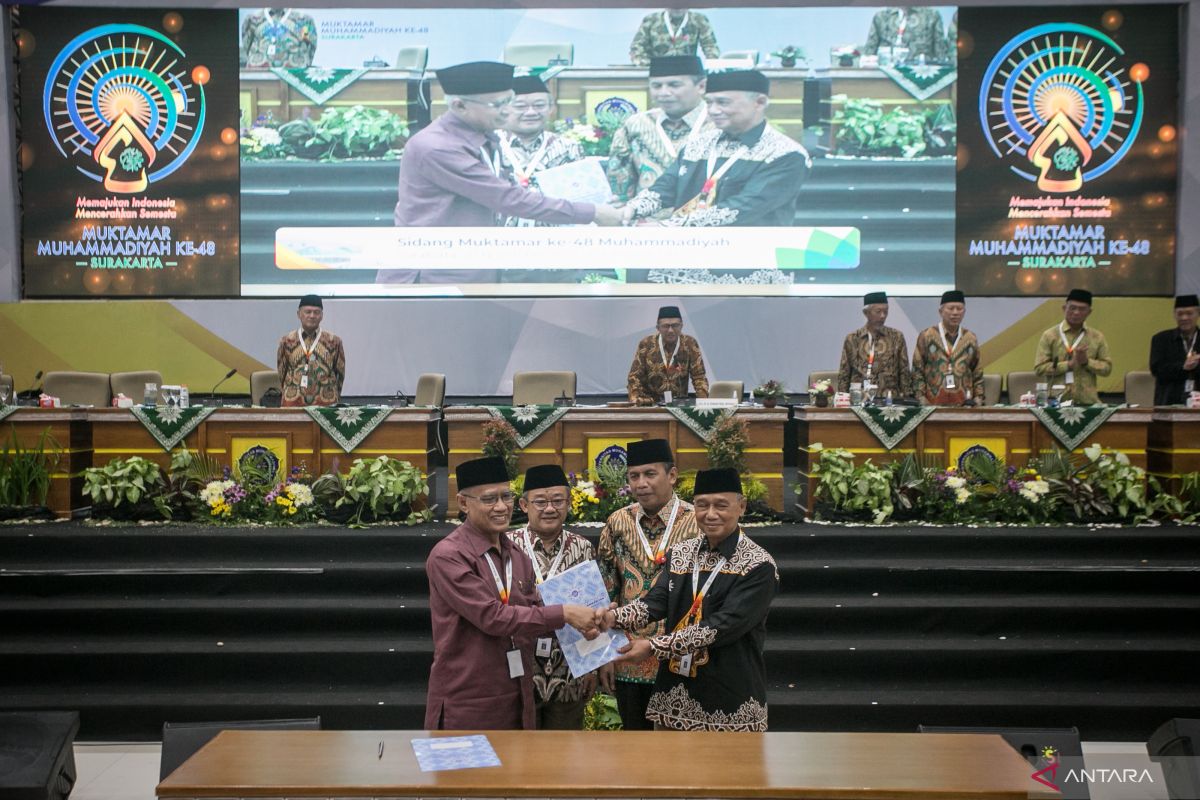 Haedar Nashir ditetapkan Ketum PP Muhammadiyah periode 2022-2027