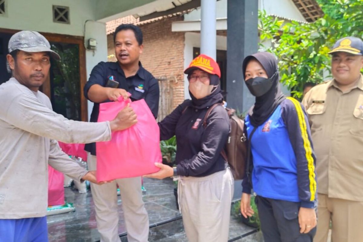 Kemensos gelontor bantuan kepada 151 korban banjir di Probolinggo