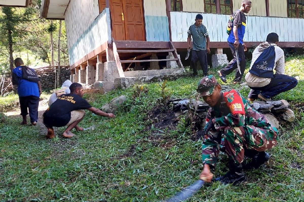 Posramil Kanggime ajak pelajar peduli kebersihan