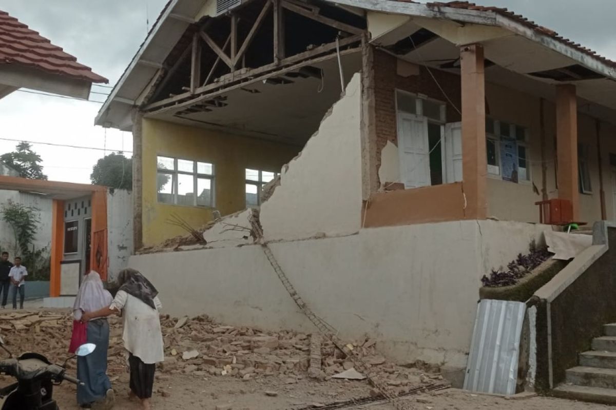 Two dead in 5.6M earthquake in Cianjur: BNPB