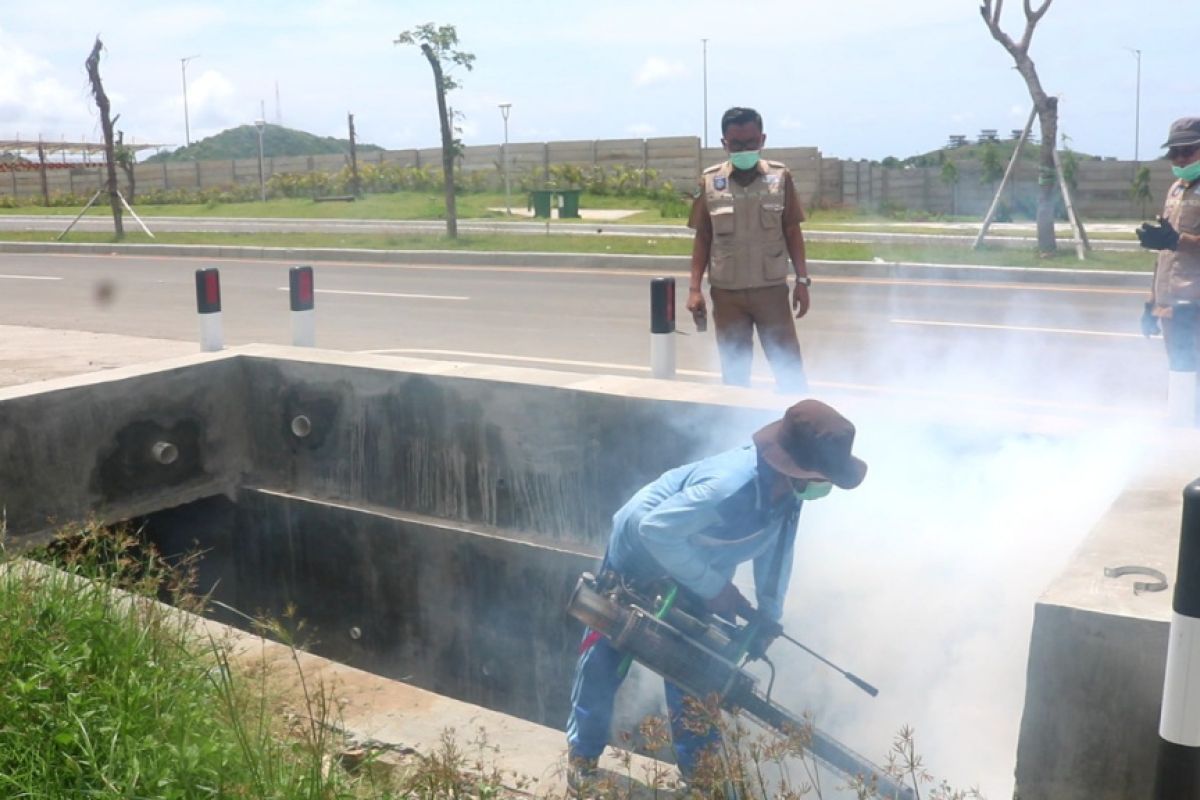 Lombok Tengah berupaya membasmi nyamuk di tempat wisata