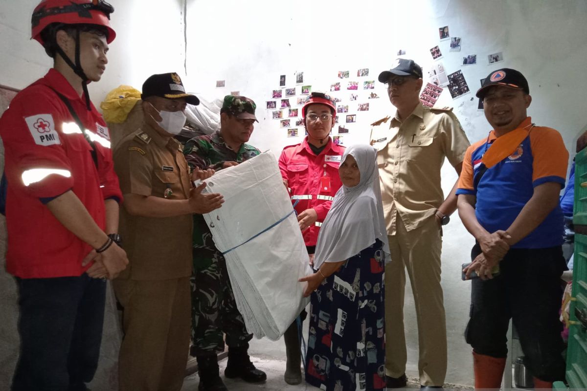 PMI Kota Sukabumi salurkan bantuan untuk warga terdampak gempa
