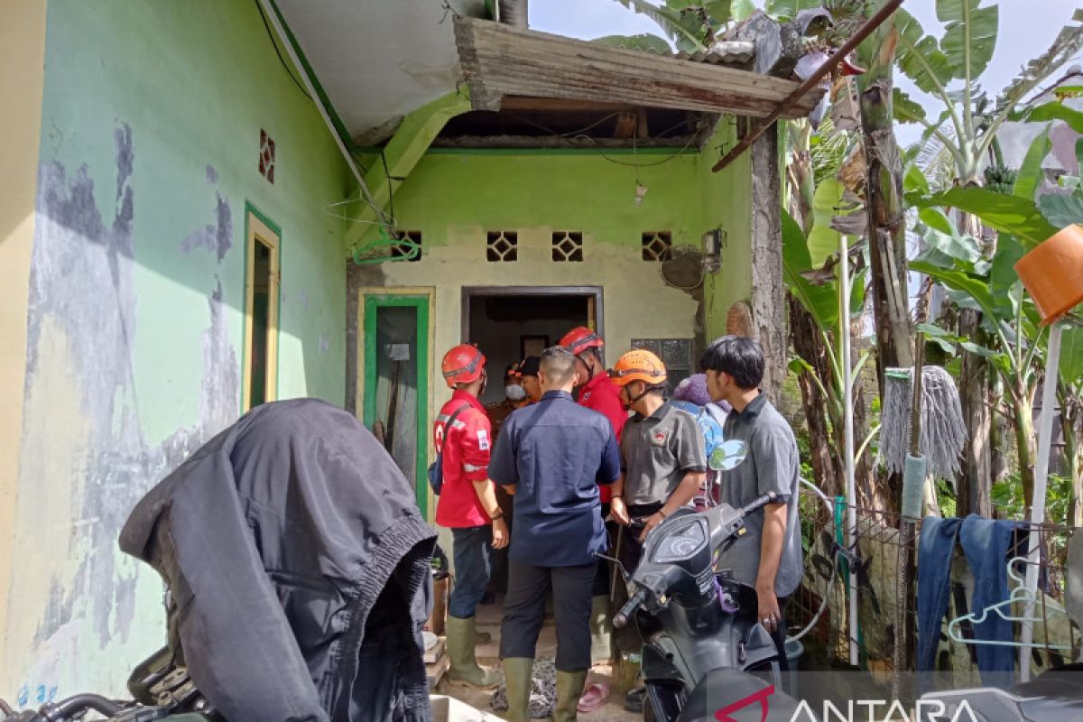 Belasan rumah di Kota Sukabumi rusak terdampak gempa Cianjur