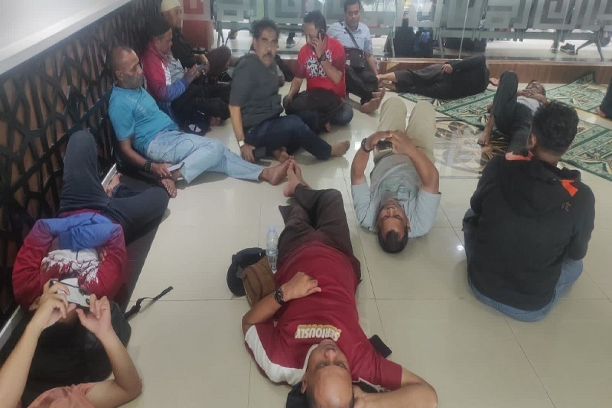 Lion Air terbangkan kontingen PWI Aceh ke Surabaya setelah sempat tertunda di KNIA