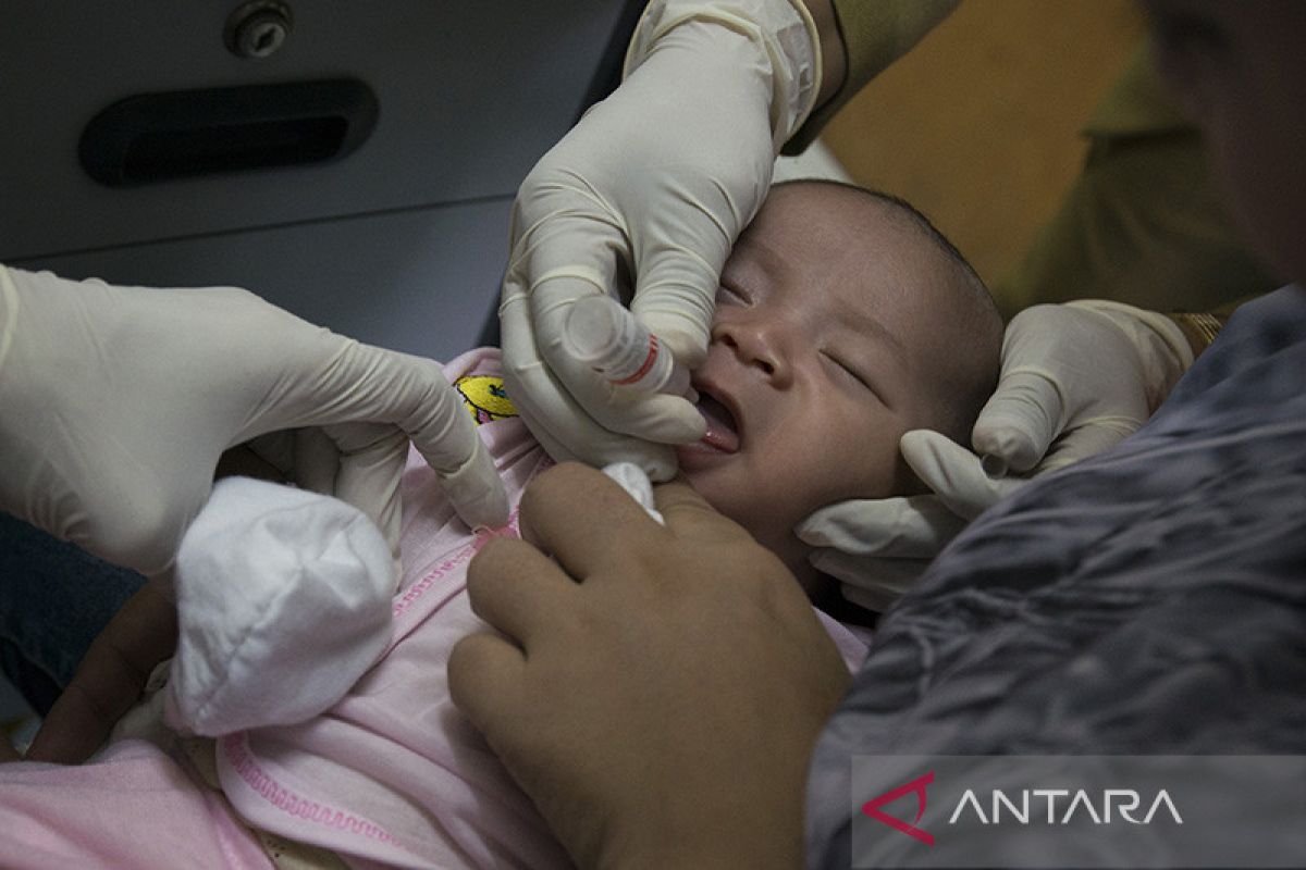 Puskesmas Pademangan anjurkan empat kali vaksinasi polio untuk anak