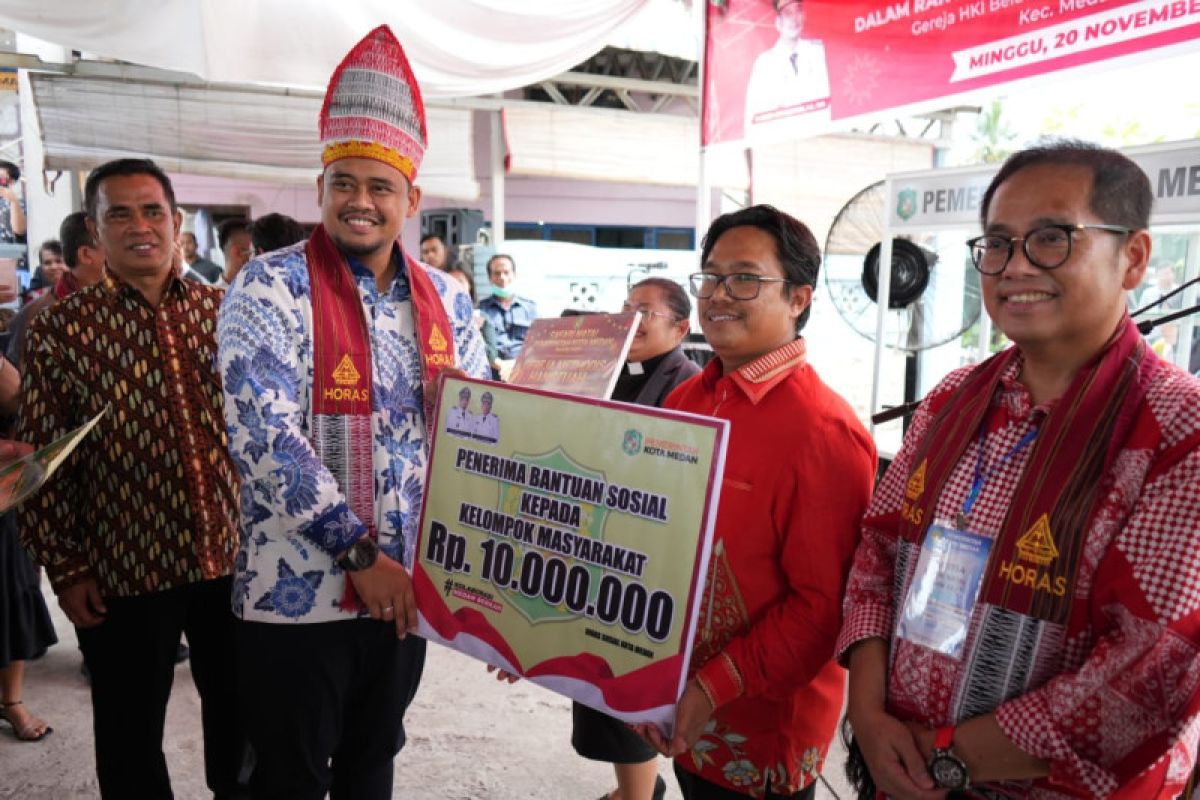 Wali Kota Medan apresiasi jemaat gereja rukun di tengah warga Muslim