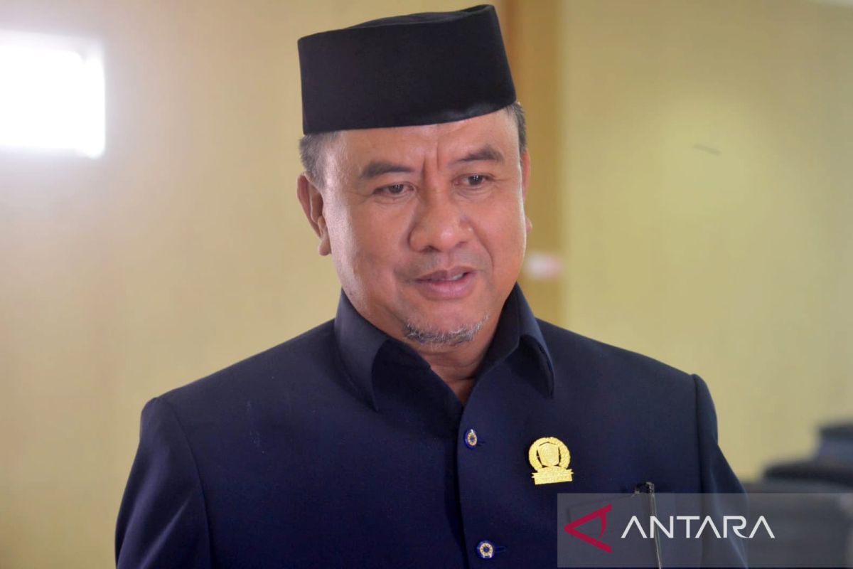 DPRD Gorontalo Utara perjuangkan pembangunan jalan Ponelo Kepulauan