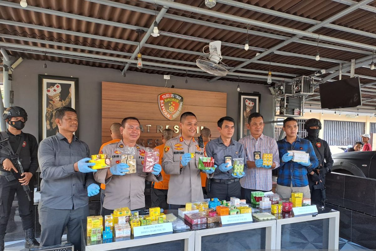 Polres OKU Timur bongkar perdagangan kosmetik ilegal