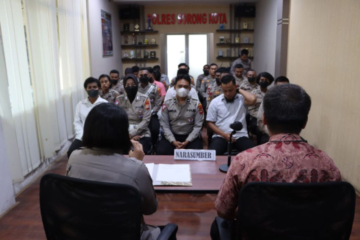 Polres Sorong Kota gelar pelatihan pembuatan konten media sosial