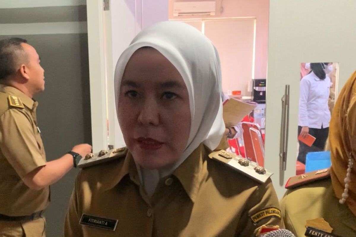 Pemkot Palembang memberikan fasilitas BPJS Ketenagakerjaan kepada RT/RW