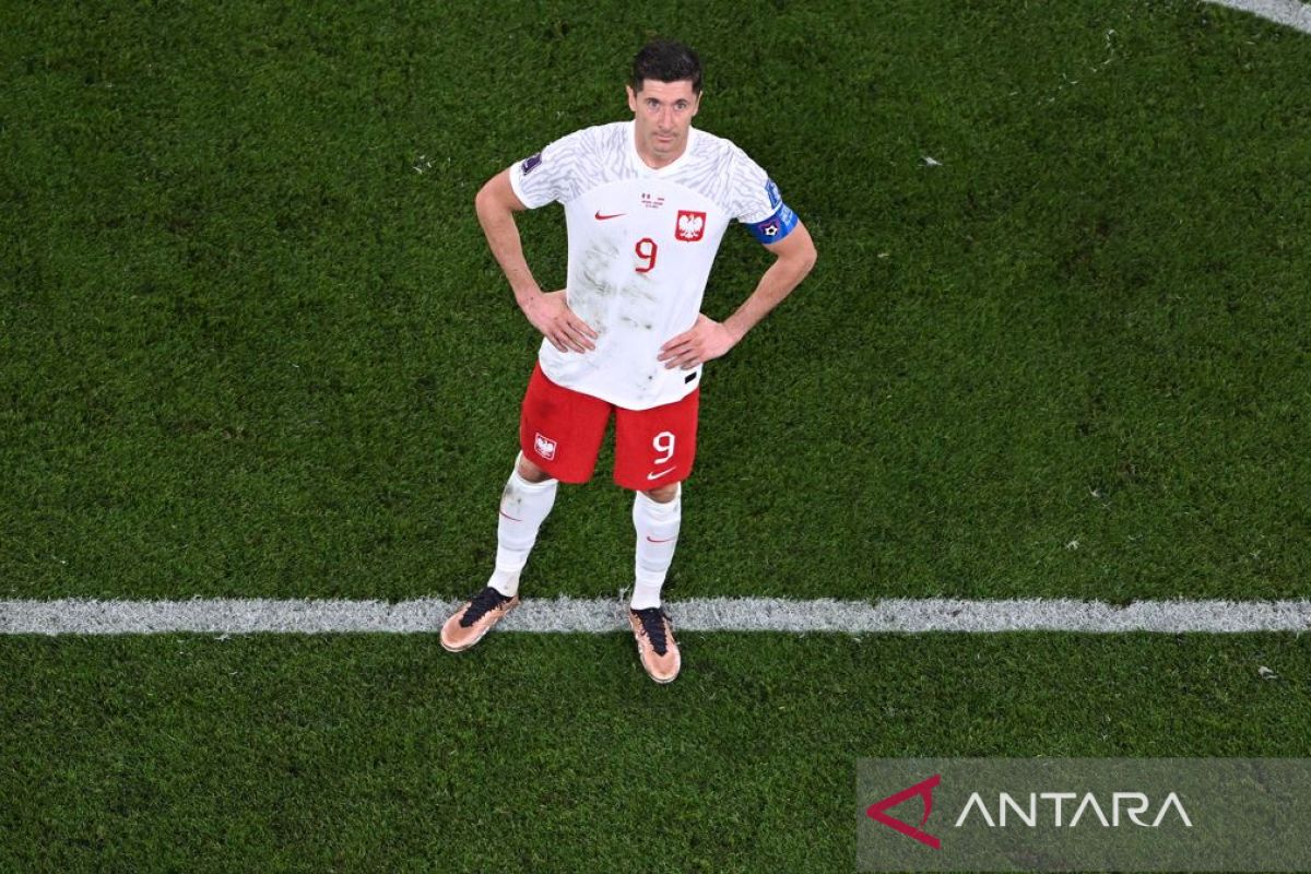 Polandia bermain imbang lawan Meksiko saat Lewandowski gagal penalti