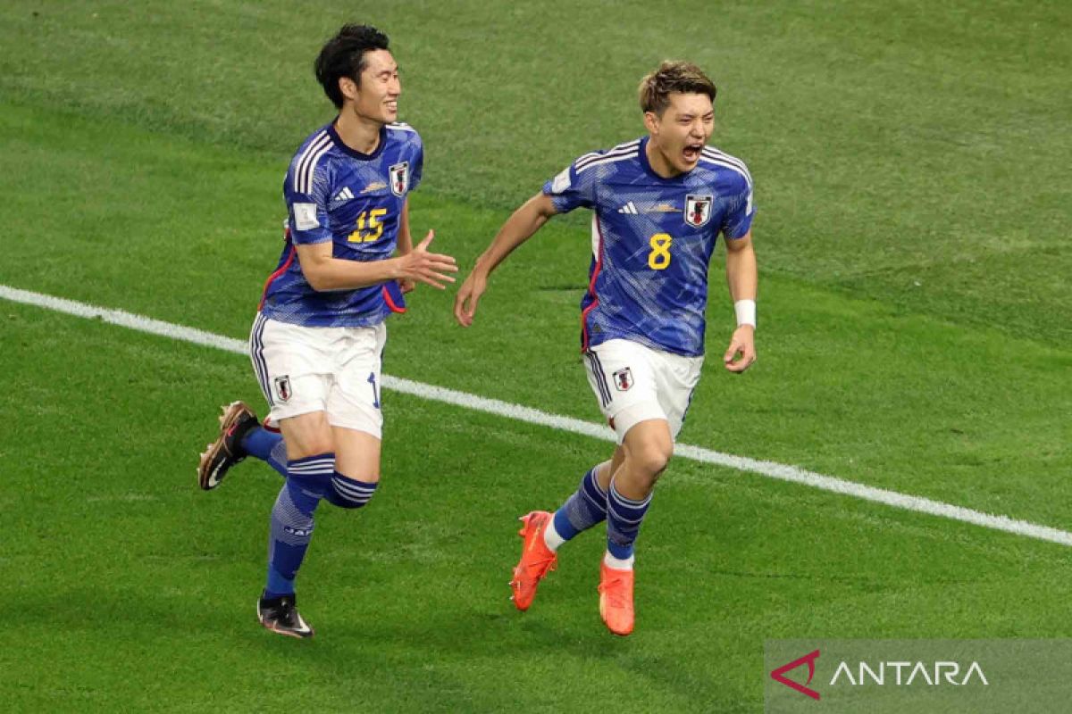 Gulingkan Spanyol 2-1 dan puncaki Grup E, Jepang ke 16 besar