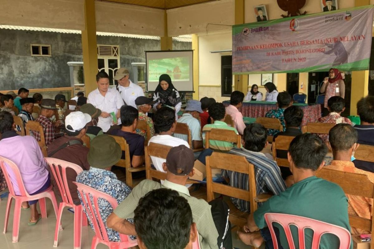 BPJAMSOSTEK Bojonegoro sosialisasikan program ke nelayan Bengawan Solo