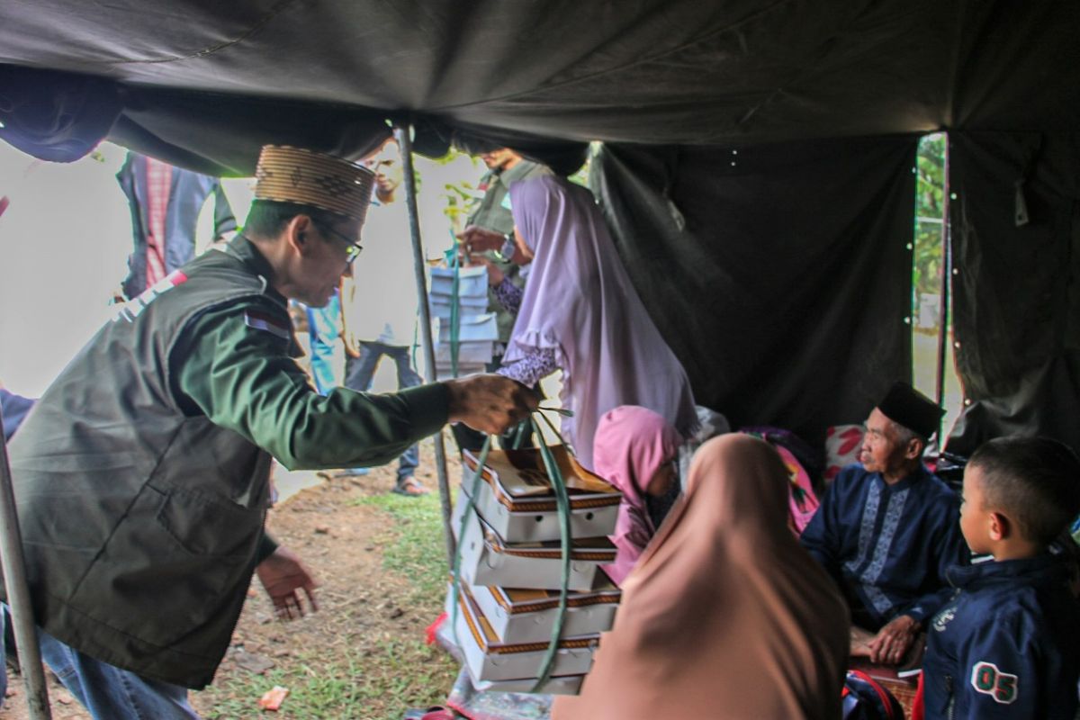 PBNU salurkan makanan siap santap untuk warga terdampak gempa Cianjur