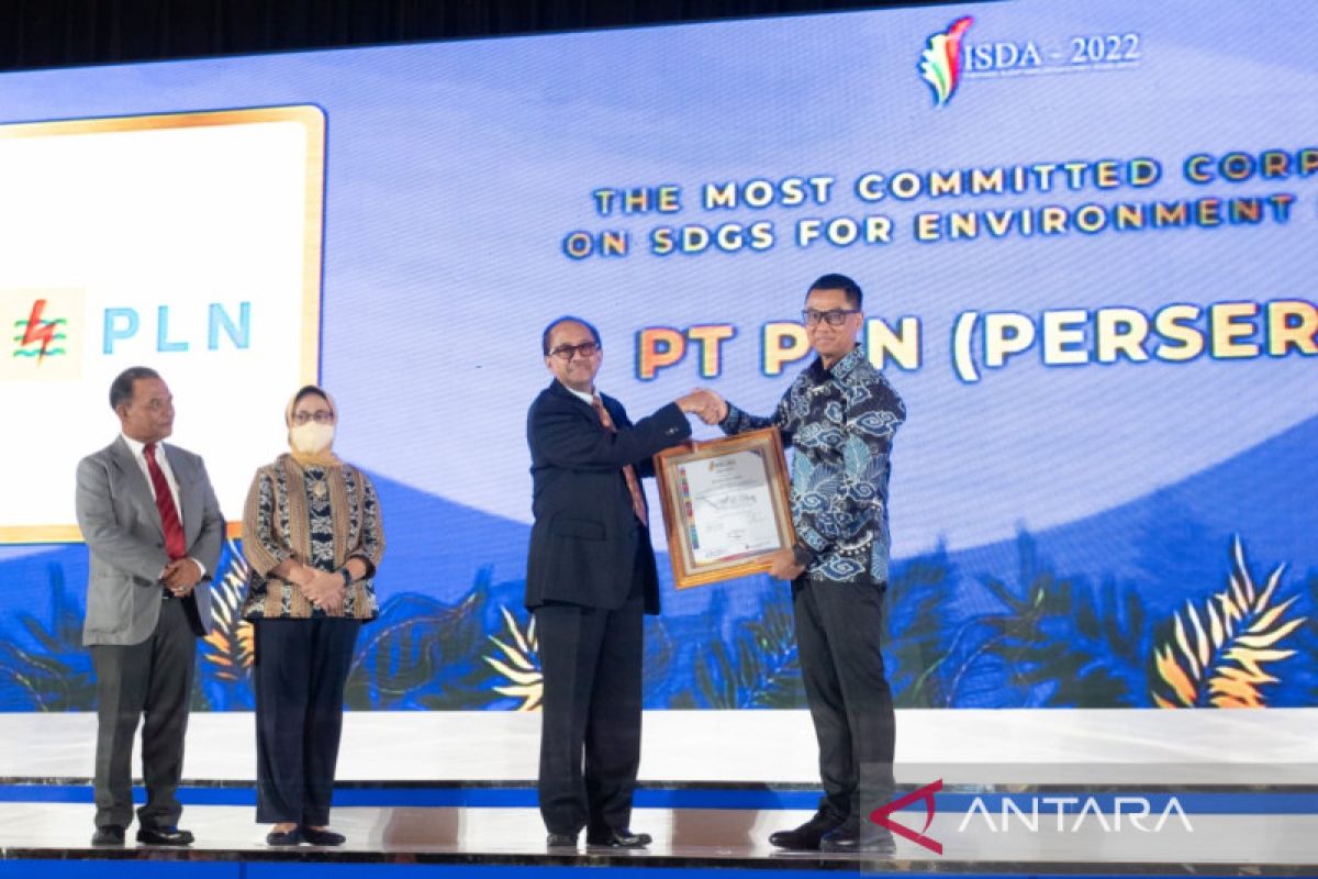 Wamenkeu: Awardee PLN Leadership Award harus berdedikasi untuk negara