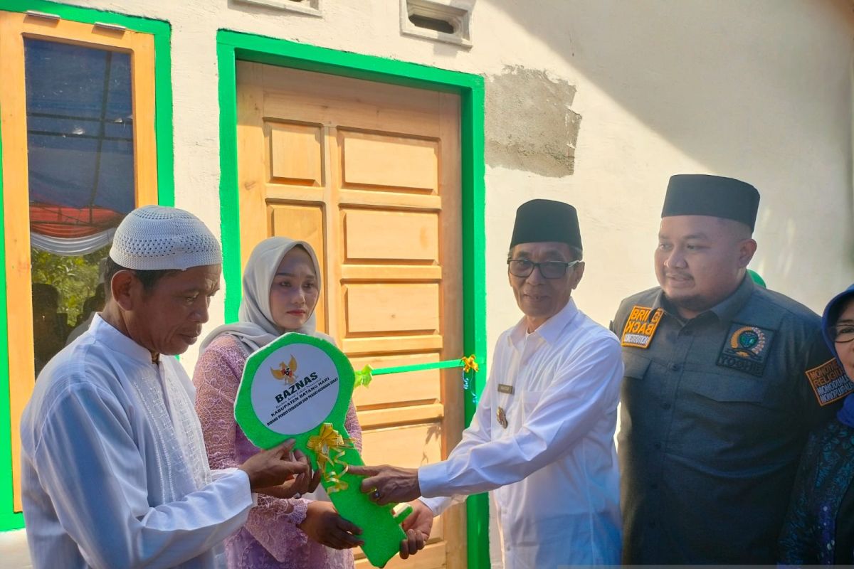 Baznas Batanghari lakukan bedah rumah di setiap kecamatan