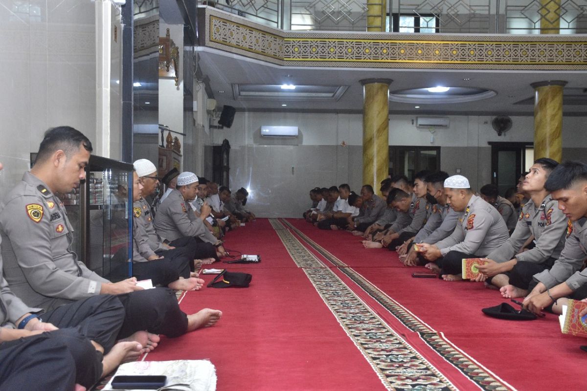 Polda Jambi gelar doa bersama untuk korban gempa bumi Cianjur