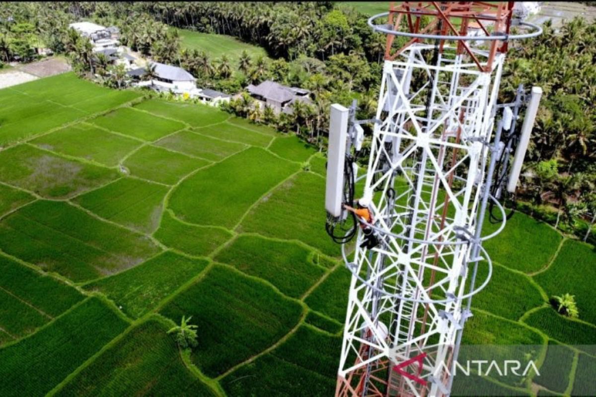 Diskominfo Loteng: PAD retribusi menara capai 120 persen