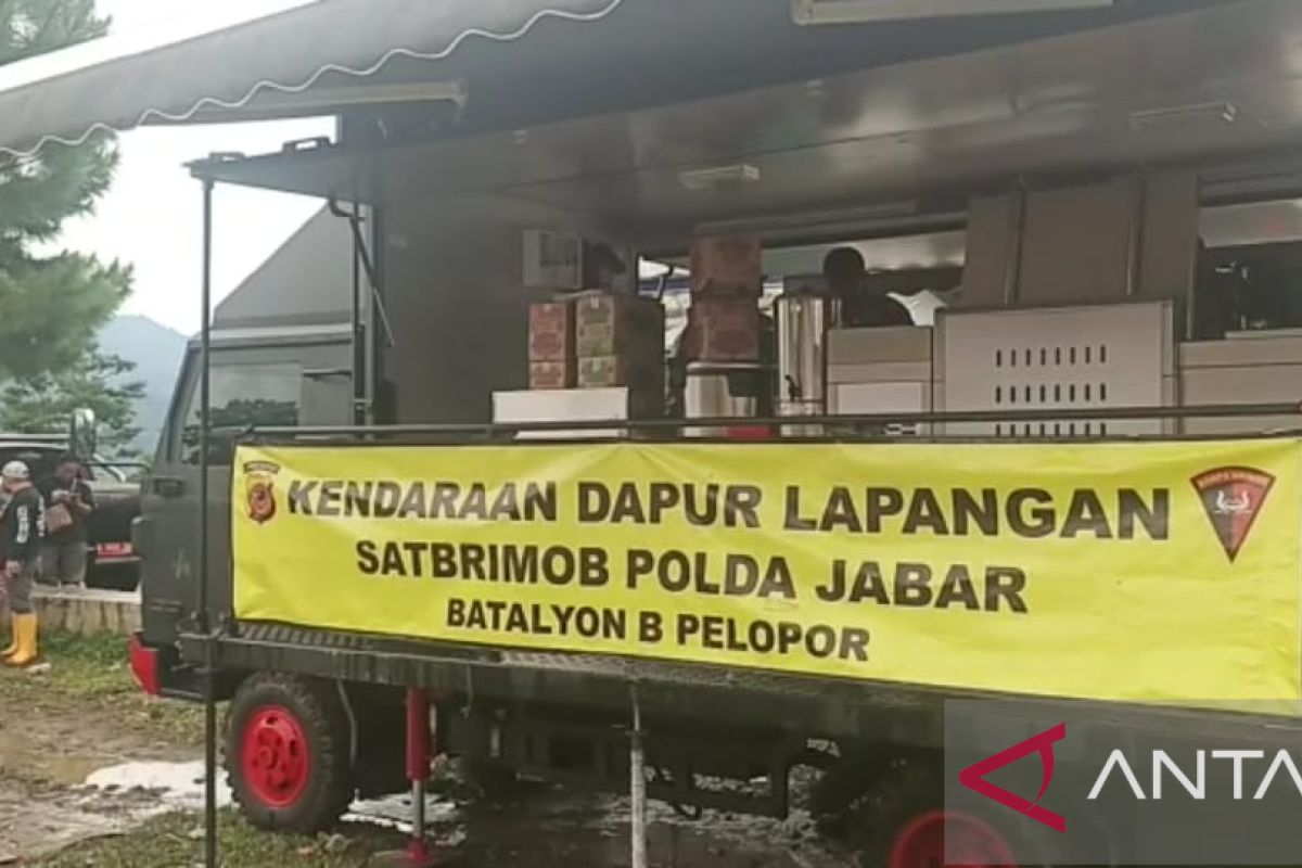 Ranpurlab Brimob sediakan 18 ribu porsi makanan bagi pengungsi gempa