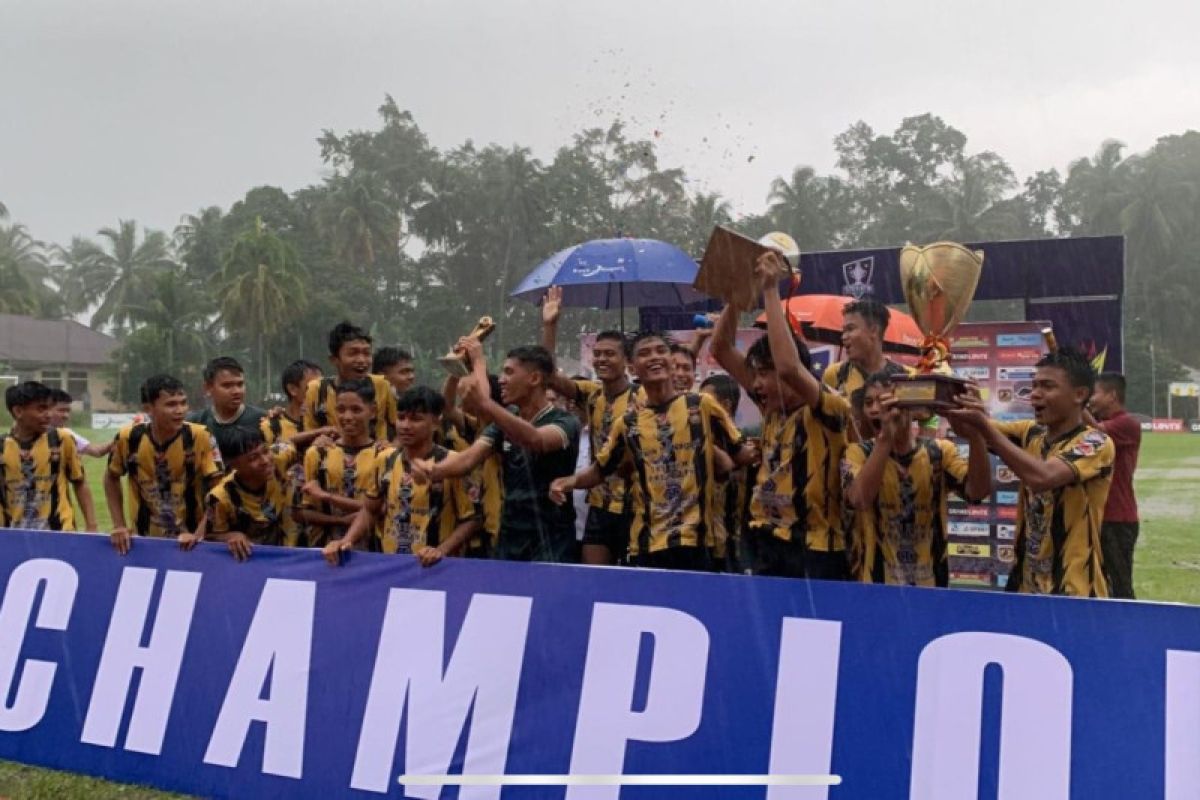 PSP Padang juarai Piala Soeratin U-17 zona Sumbar