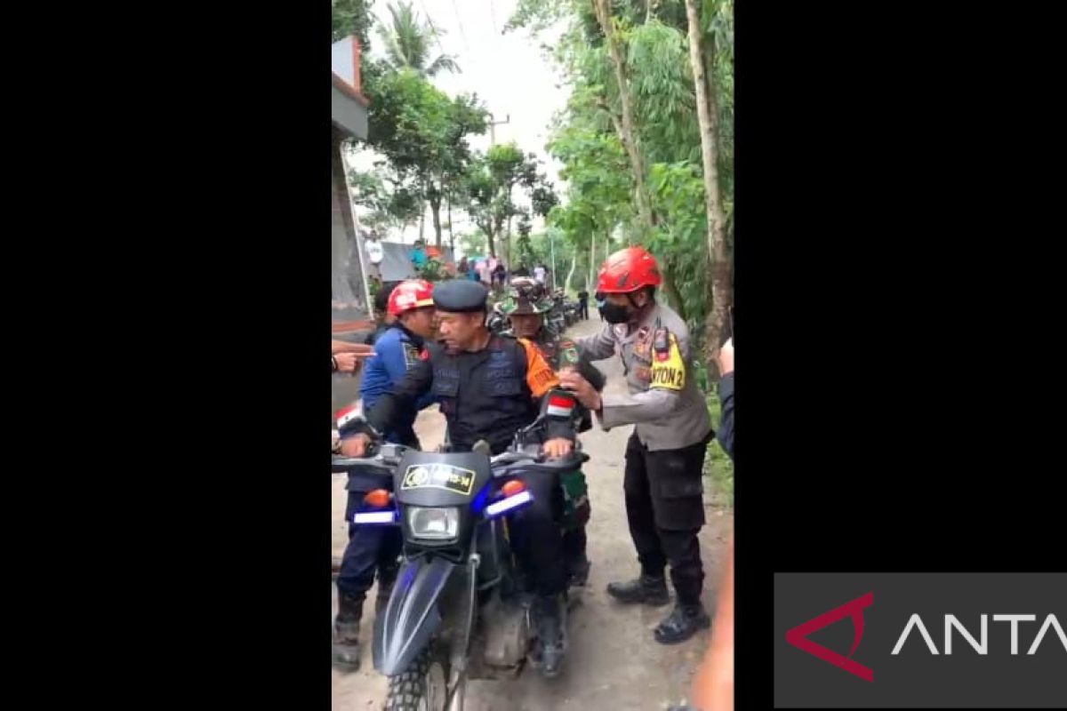 Cerita dramatis Ipda Sutrisno bantu evakuasi bocah Cianjur tertimbun tiga hari