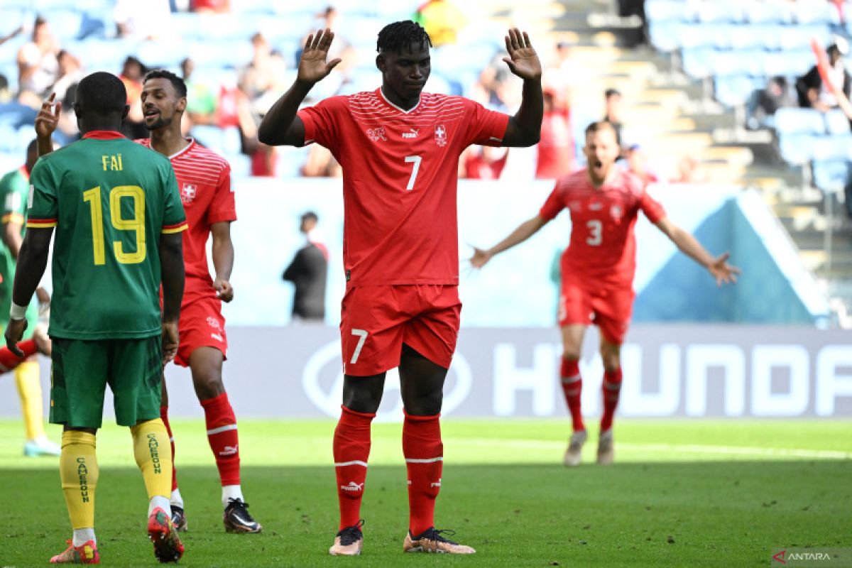 Breel Embolo bawa Swiss ke puncak Grup G setelah menang 1-0 atas Kamerun