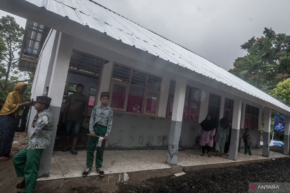 Pemkab Rejang Lebong pinjamkan gedung sekolah kepada madrasah swasta