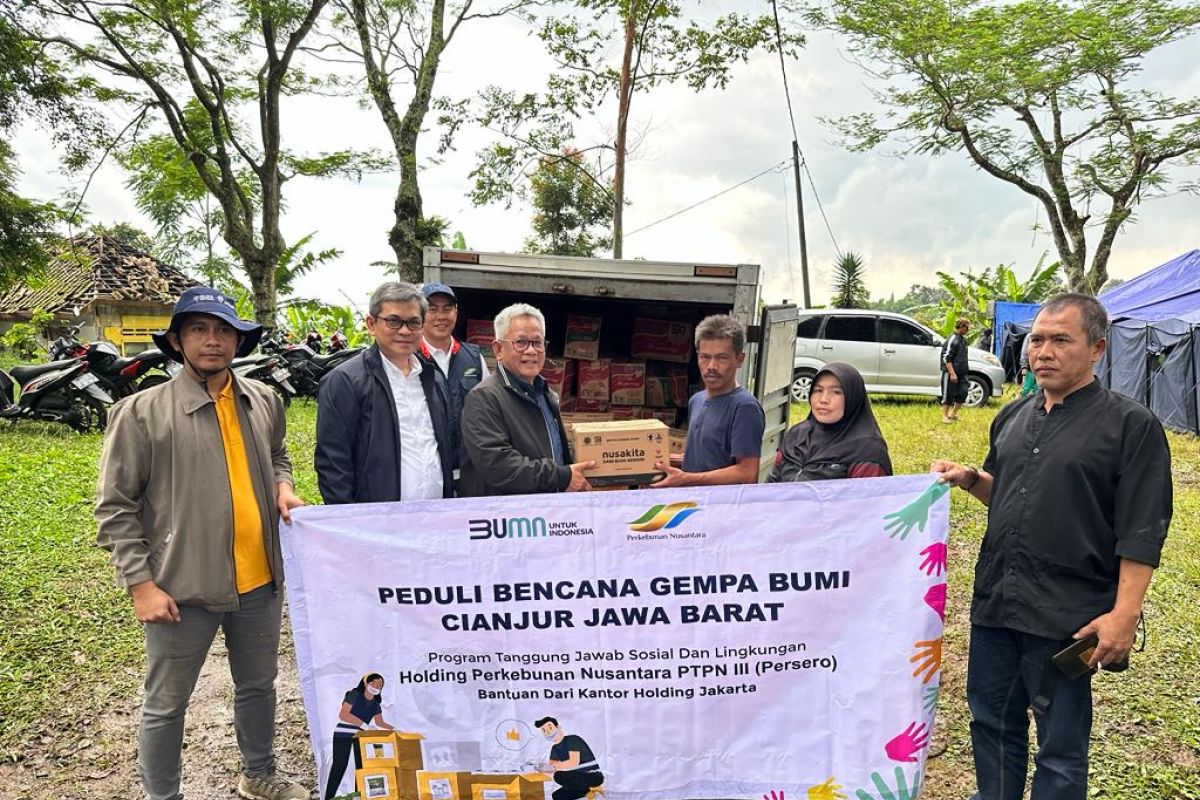 Ringankan beban korban gempa Cianjur, PTPN III (Persero) berikan bantuan sembako