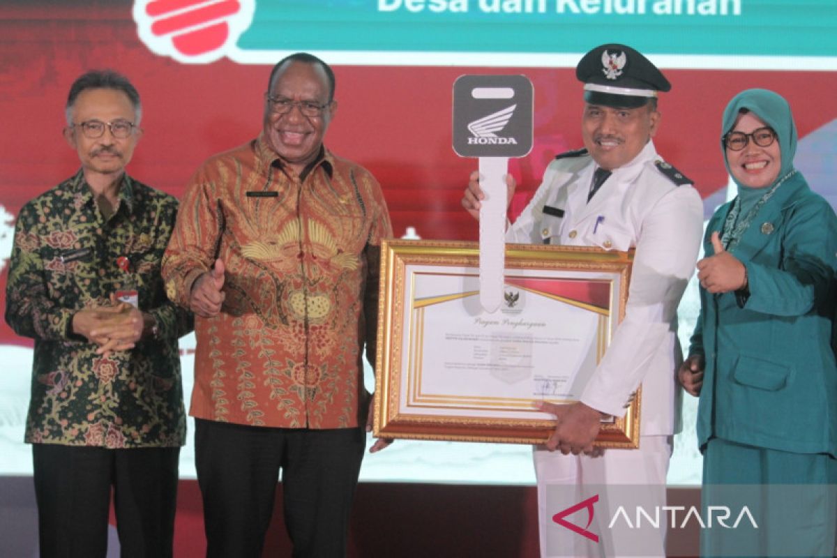 Wamendagri harapkan pemdes dan kelurahan kuatkan transformasi digital