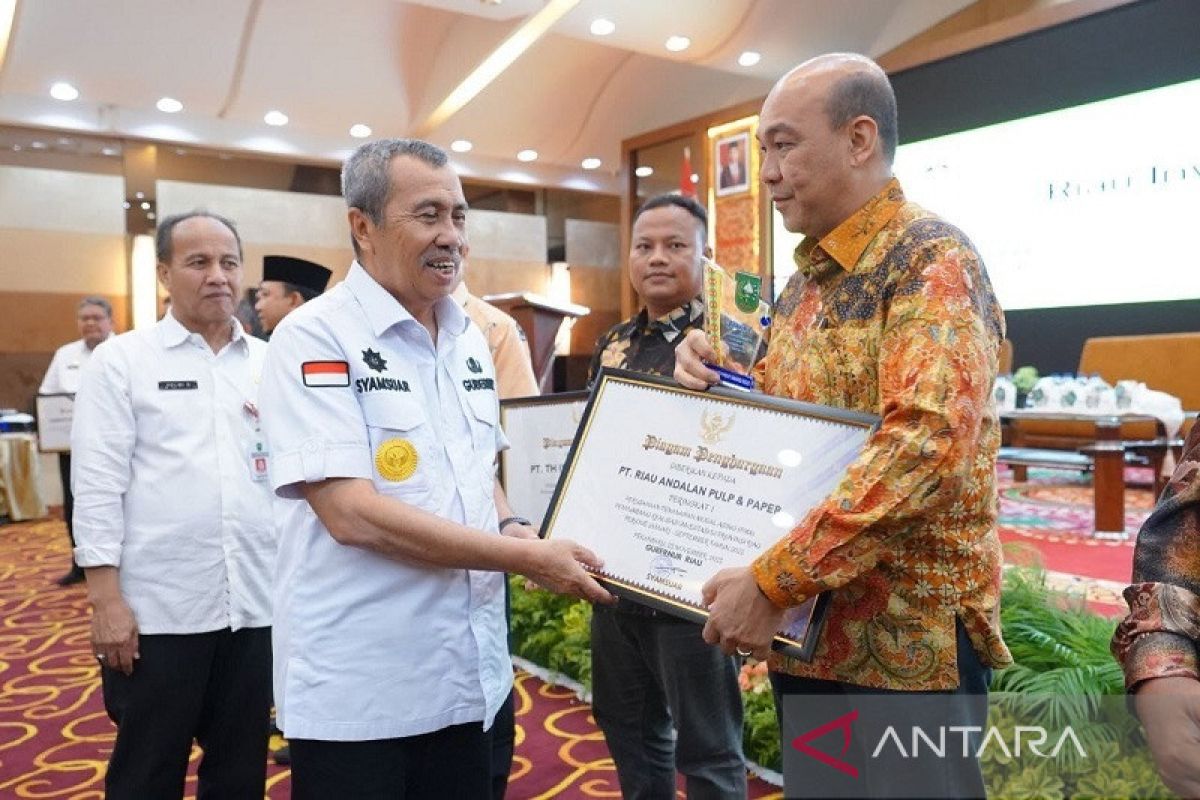 PT RAPP raih Penghargaan Riau Investment Award 2022