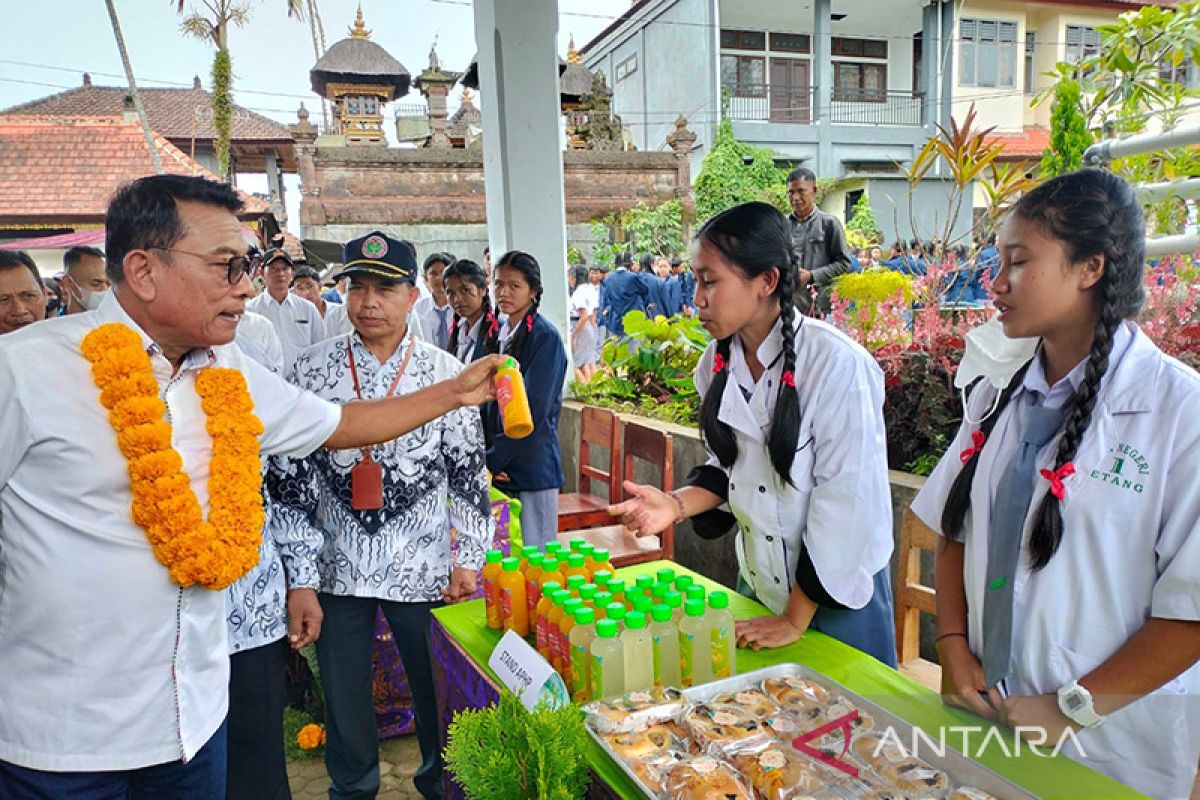 Moeldoko pernah dibawa kepala sekolah ke pasar karena gondrong