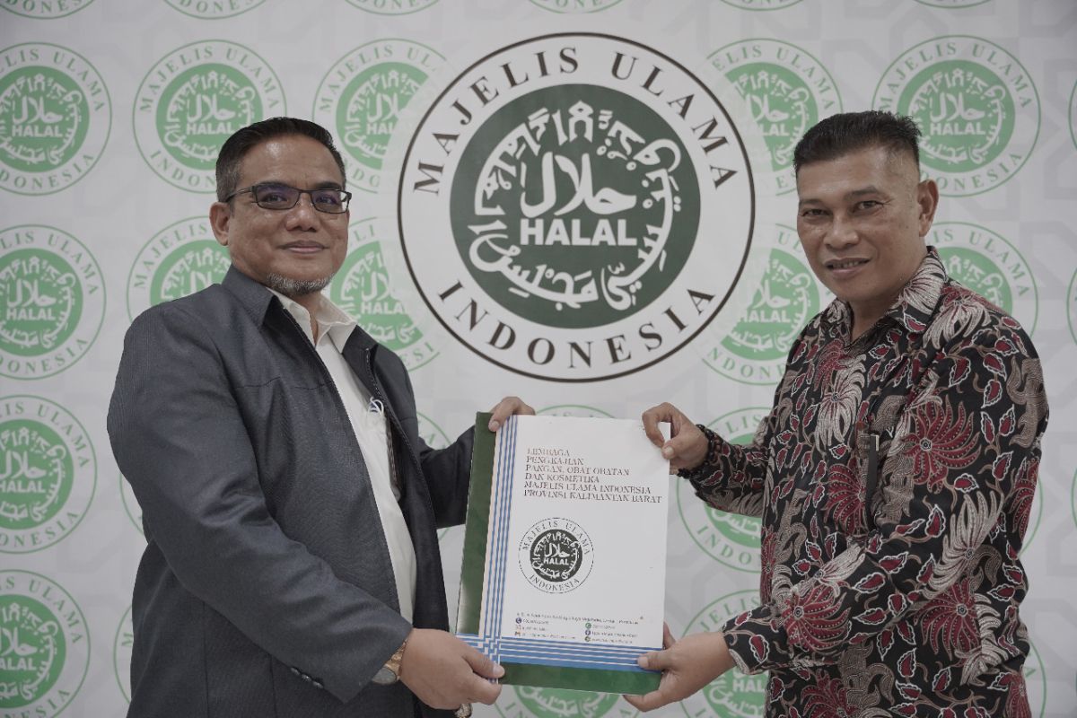 25 UMKM binaan PLN terima penetapan sertifikasi halal dari LPPOM MUI Kalbar