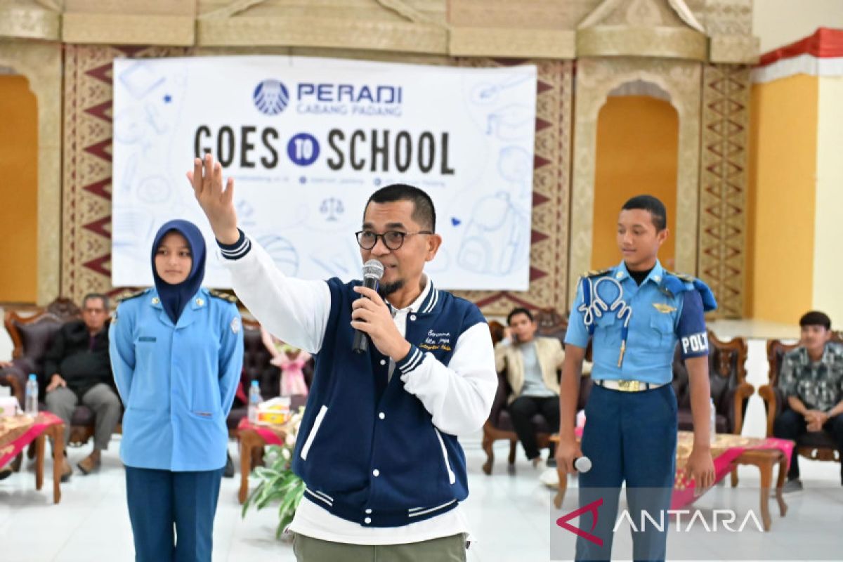 Miko Kamal: siswa mesti menjadi pelopor hidup bersih di lingkungannya