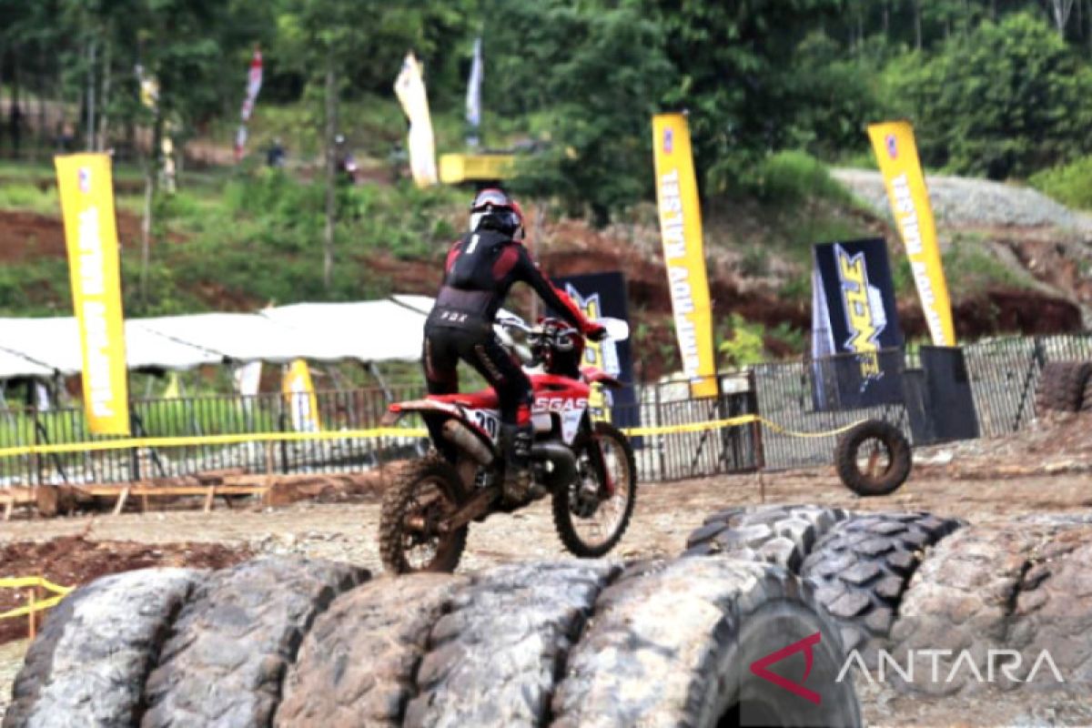 Para rider dunia latihan resmi "Uncle Hard Enduro" Kalsel