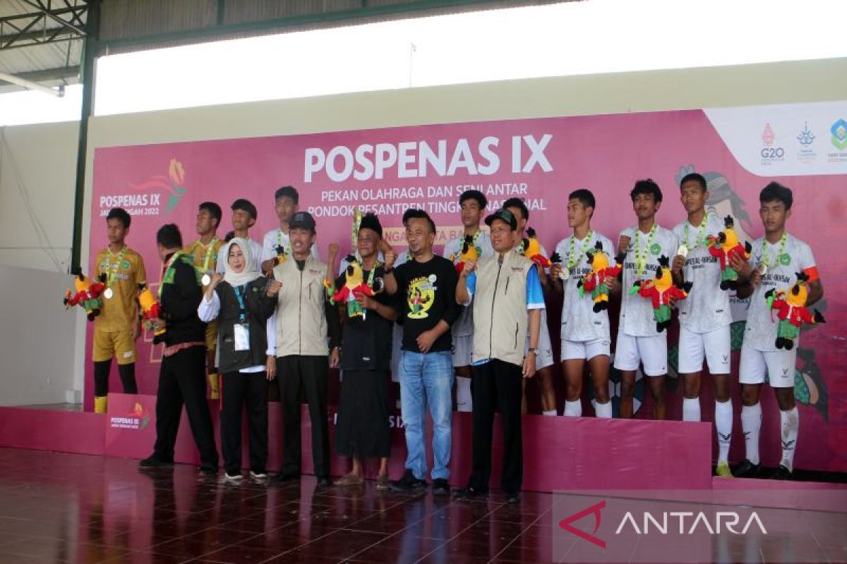 Pospenas Solo, DKI Jakarta taklukkan Jateng rebut medali emas sepak bola