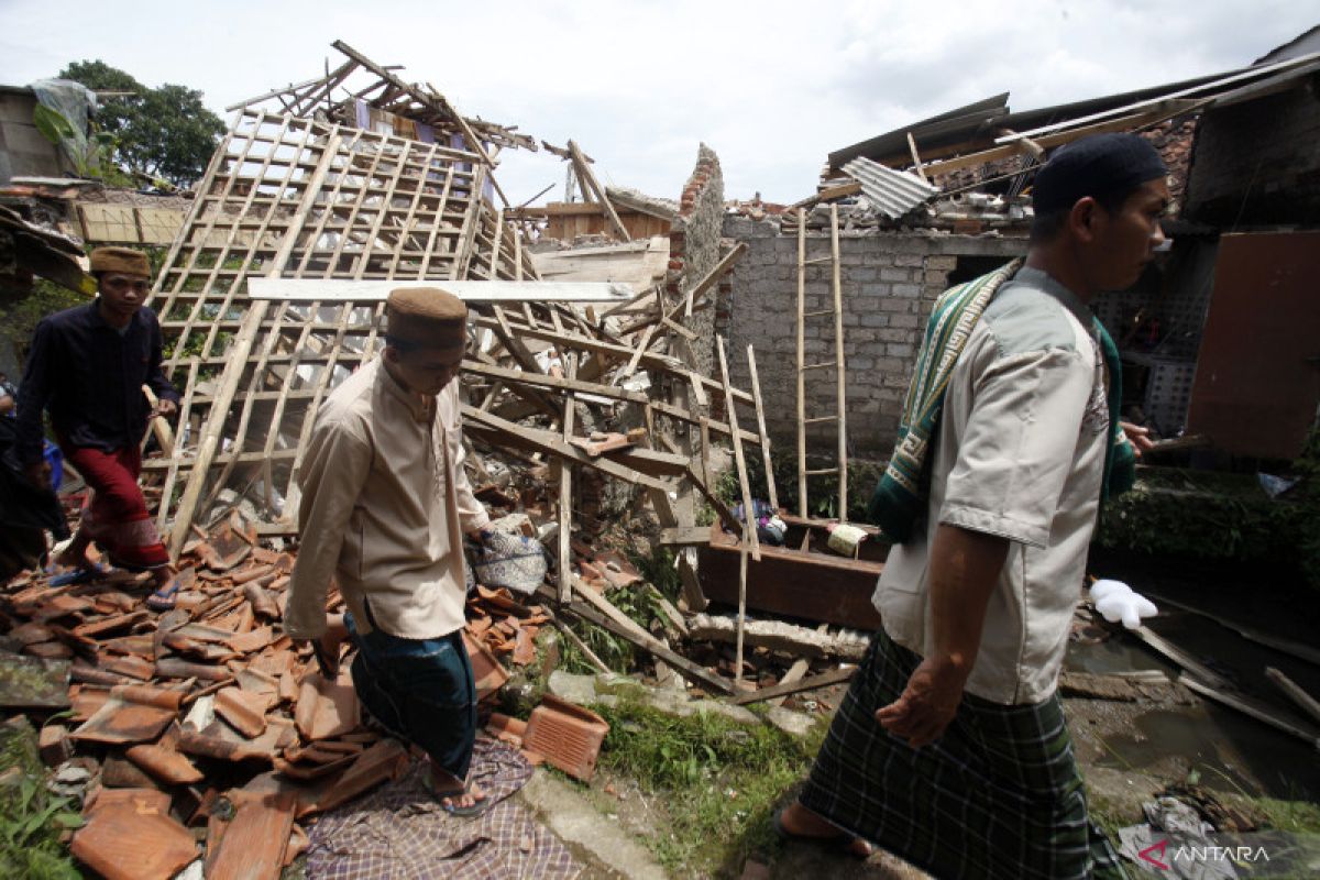 Cianjur quake's aftershocks become rare with smaller magnitude: BMKG