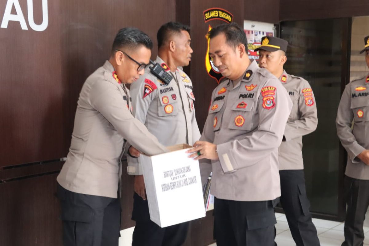 Polres Baubau galang dana kemanusiaan untuk korban gempa Cianjur Jabar